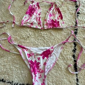 Frankie’s Bikinis flower top and bottom set, M